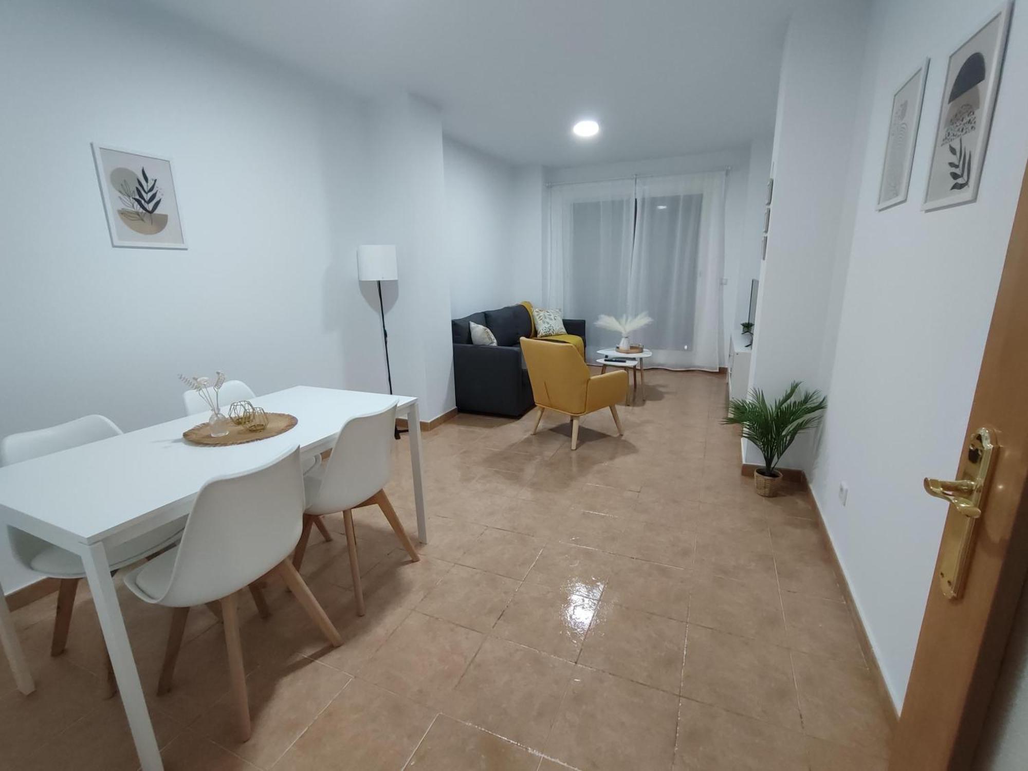 En Sevilla Con Piscina Y Parking Appartamento La Algaba